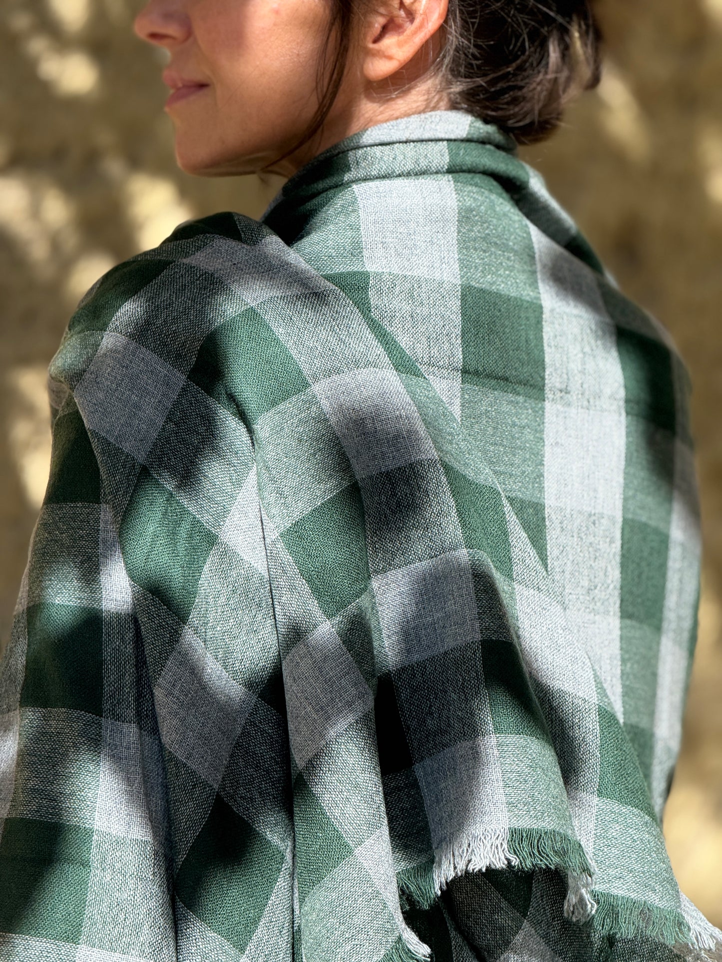 Chal Cashmere Cuadros gris y Verde