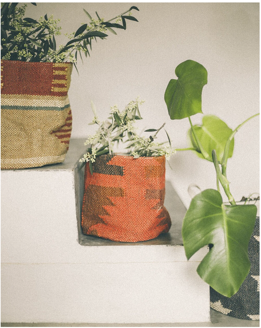 CESTO DE YUTE NAVAJO TEJA 18cm diametro