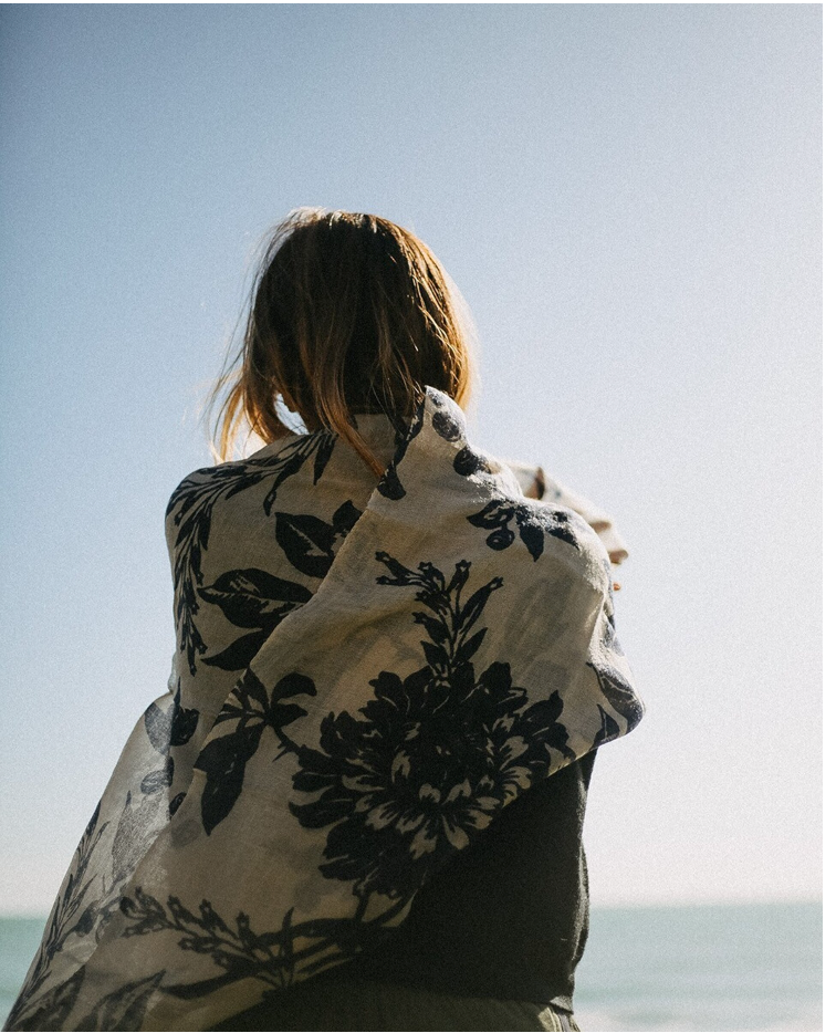 CHAL BABYCASHMERE FLOR AZUL