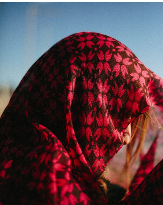 CHAL BABYCASHMERE FLOR GEOMÉTRICA LILA