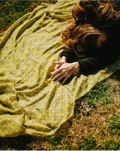 CHAL BABYCASHMERE FLOR GEOMÉTRICA VERDE