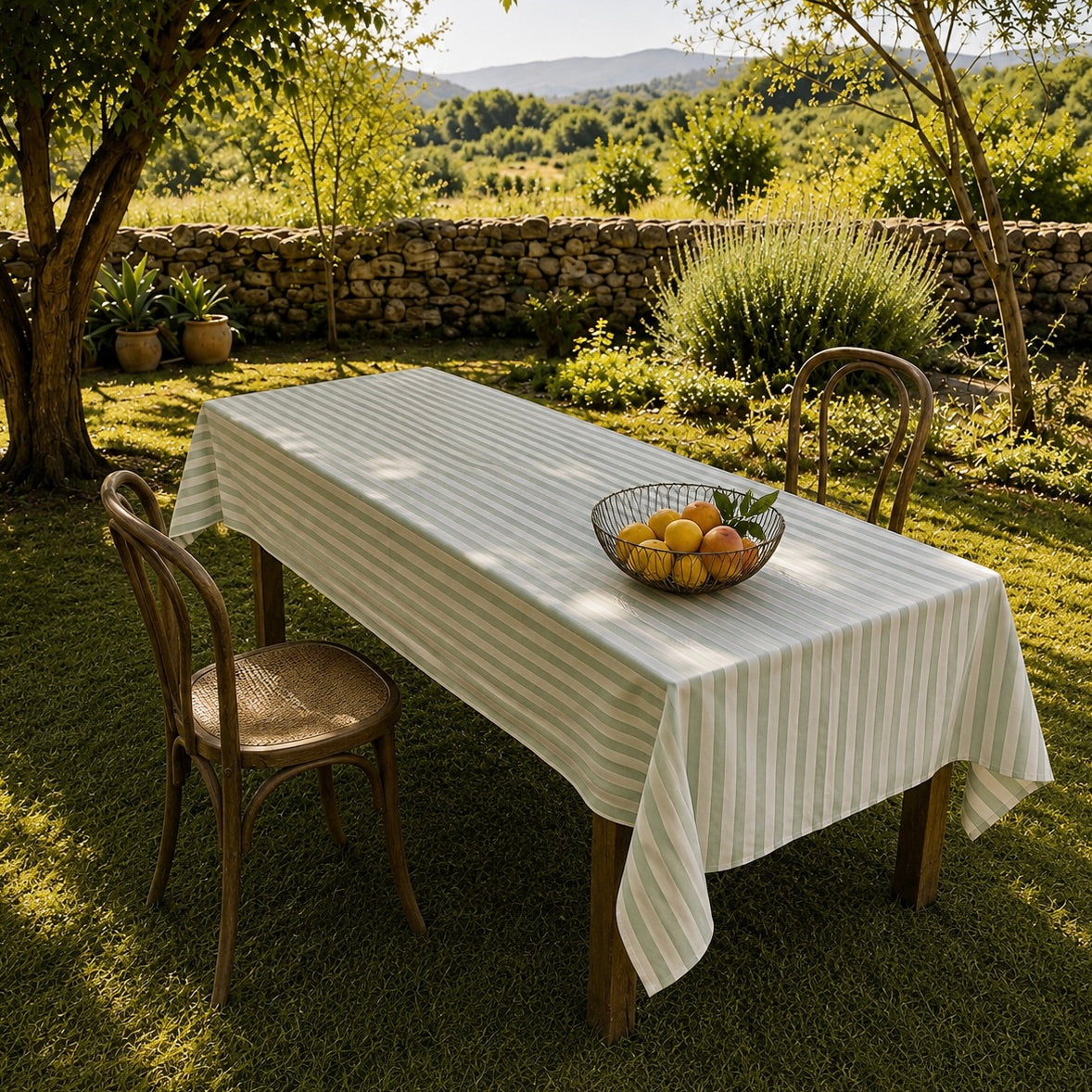 Mantel rayas blanco y verde 150 x 280 cm