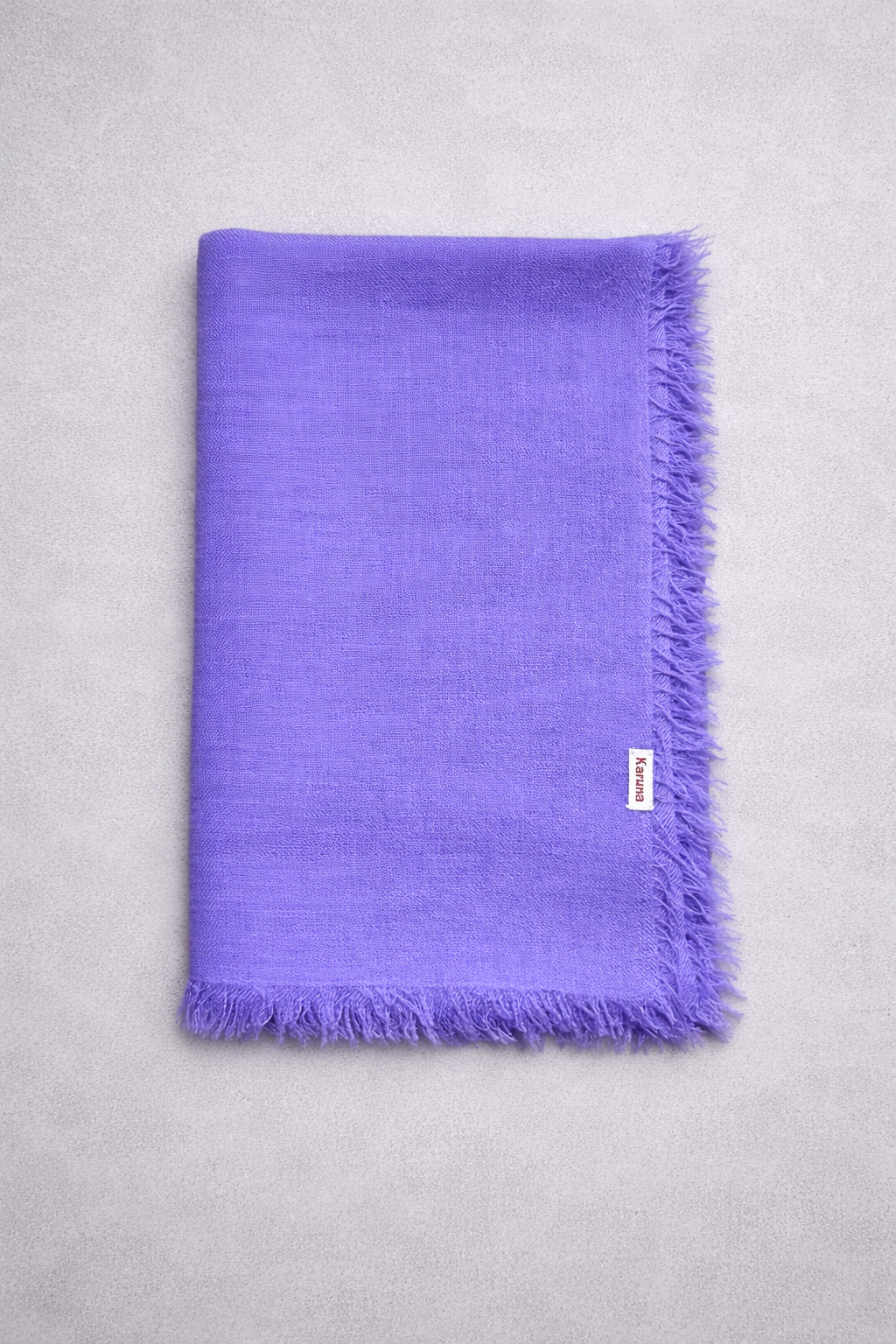 Chal cashmere cuadrado con flecos