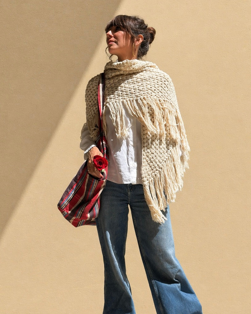 Chal triangular de crochet