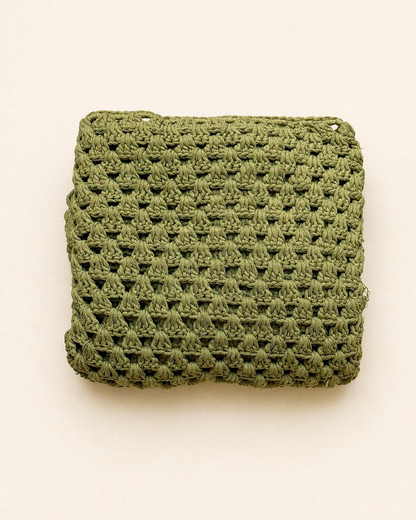 Chal triangular de crochet