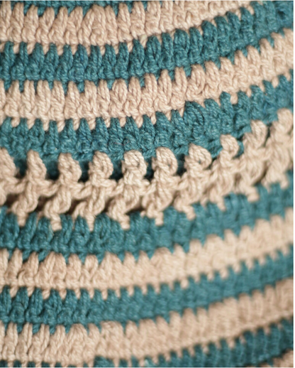 GORRO CROCHETTE DE RAYITAS