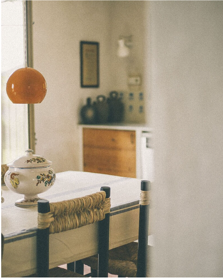 MANTEL DE ALGODON CON LINEAS AZULES 180x110cm