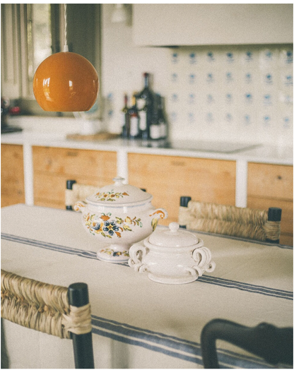 MANTEL DE ALGODON CON LINEAS AZULES 180x110cm