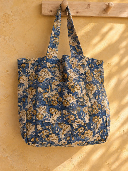 Bolso en tejido de fibra natural